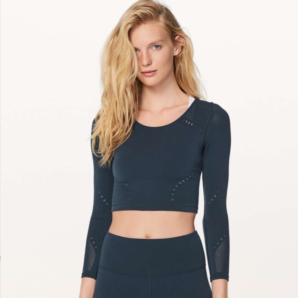 Lululemon Reveal Long Sleeve Crop Top (Posy)
Nocturnal Teal